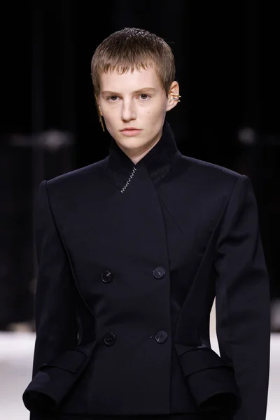 Look 119